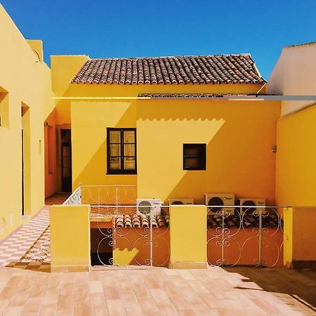 Hub 1878 Faro Hostel Bagian luar foto