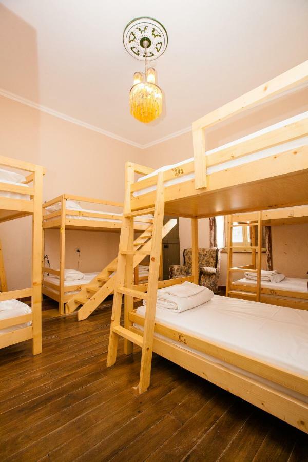 Hub 1878 Faro Hostel Bagian luar foto